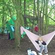 Den Building